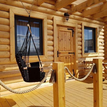 Behappy Woodhouse Villa Jastrzebia Gora Bagian luar foto