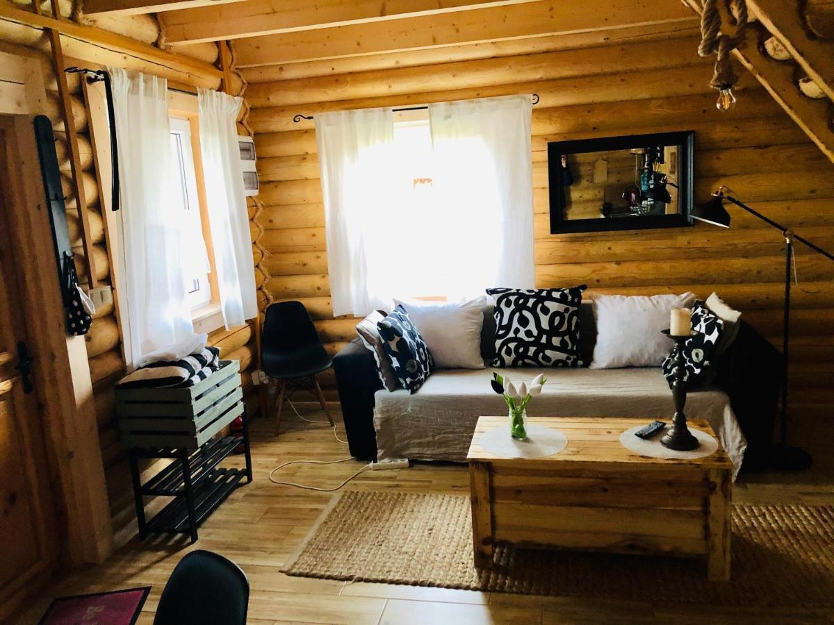 Behappy Woodhouse Villa Jastrzebia Gora Bagian luar foto