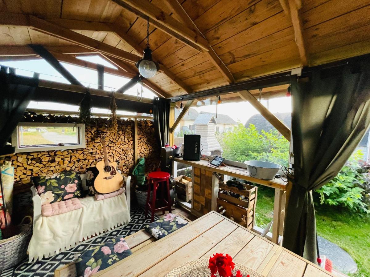 Behappy Woodhouse Villa Jastrzebia Gora Bagian luar foto