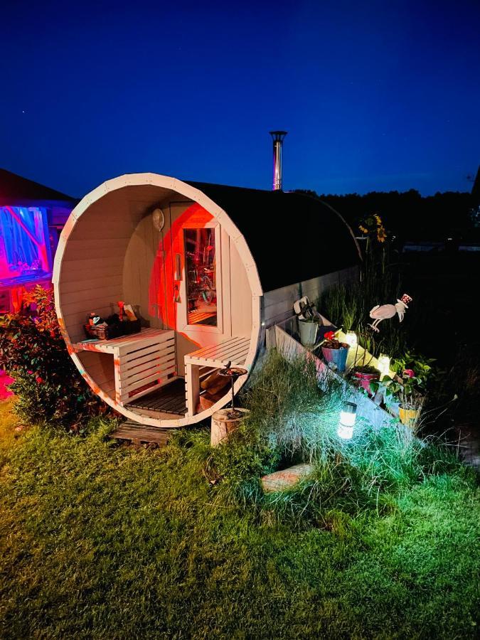 Behappy Woodhouse Villa Jastrzebia Gora Bagian luar foto