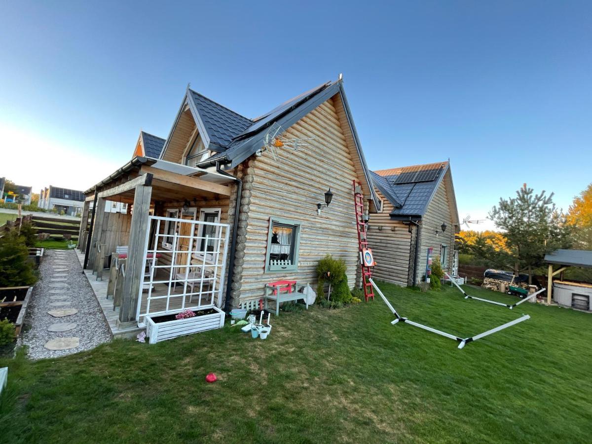 Behappy Woodhouse Villa Jastrzebia Gora Bagian luar foto