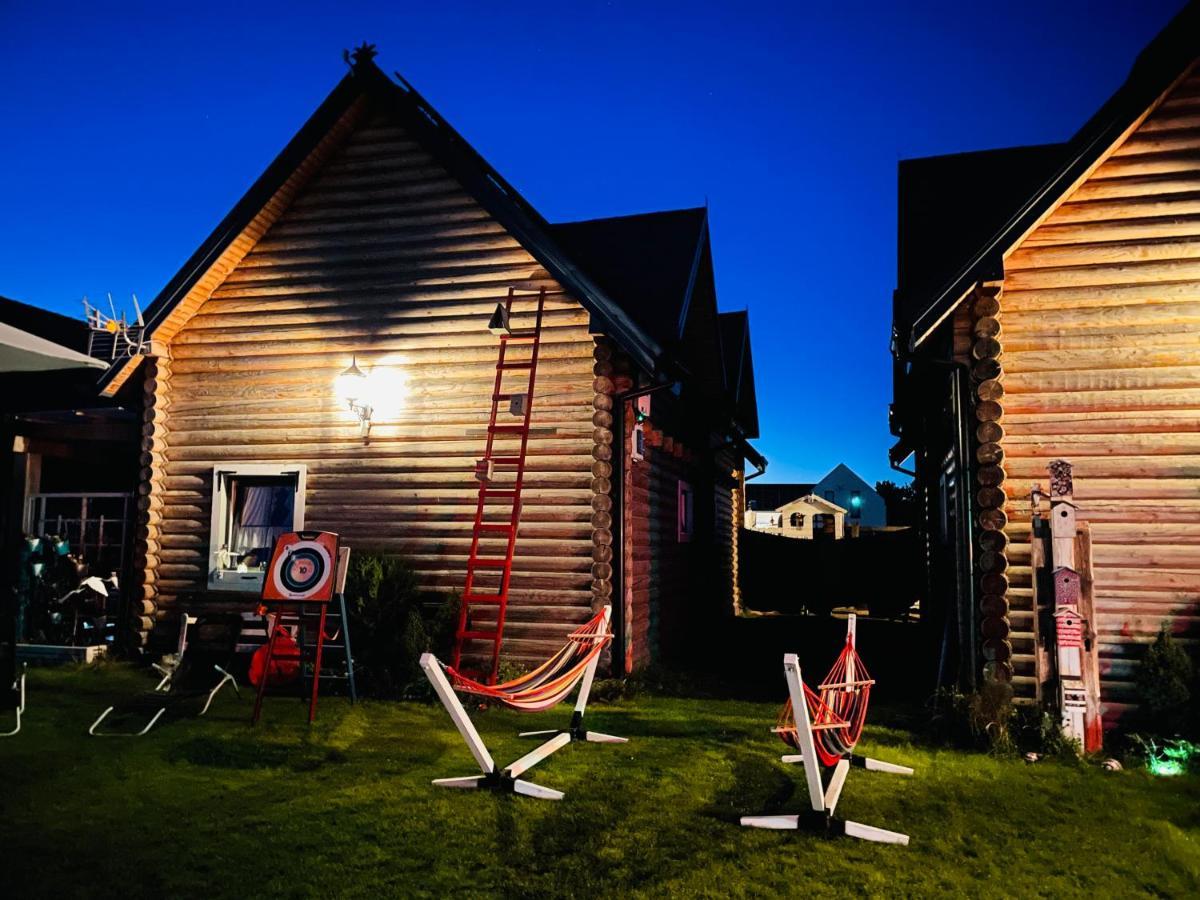 Behappy Woodhouse Villa Jastrzebia Gora Bagian luar foto
