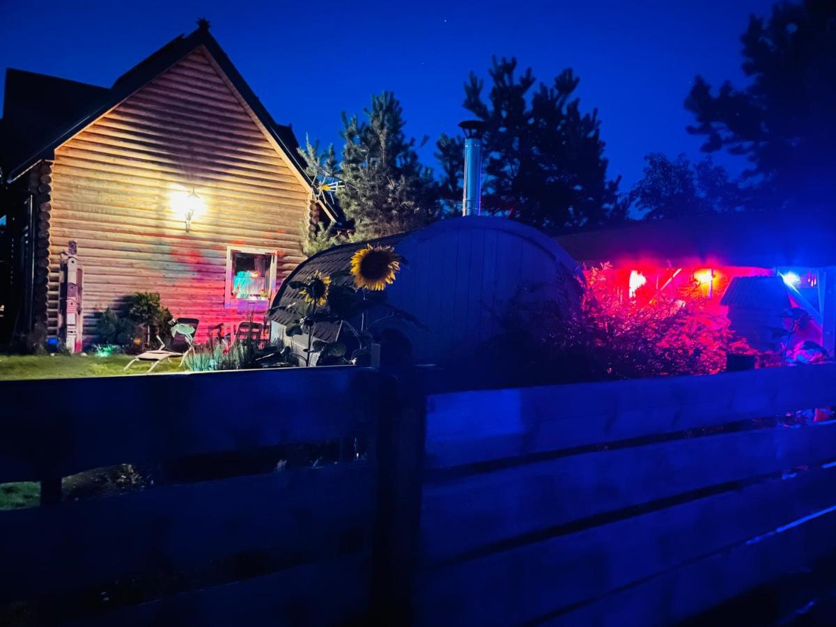 Behappy Woodhouse Villa Jastrzebia Gora Bagian luar foto