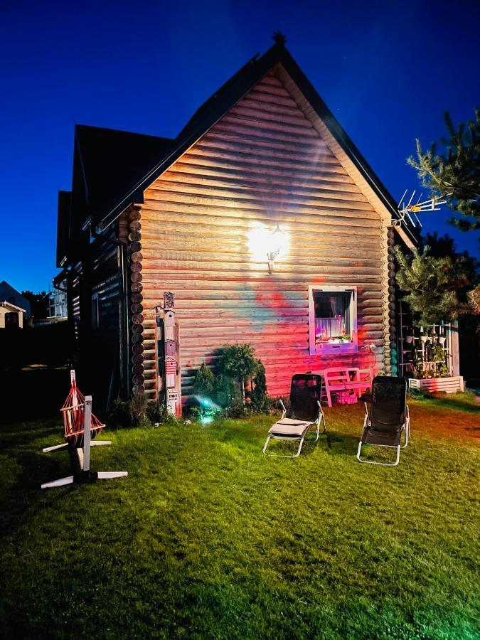 Behappy Woodhouse Villa Jastrzebia Gora Bagian luar foto