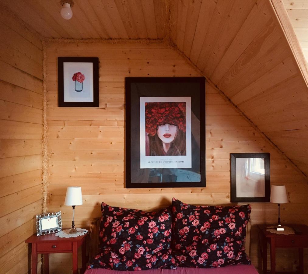 Behappy Woodhouse Villa Jastrzebia Gora Bagian luar foto