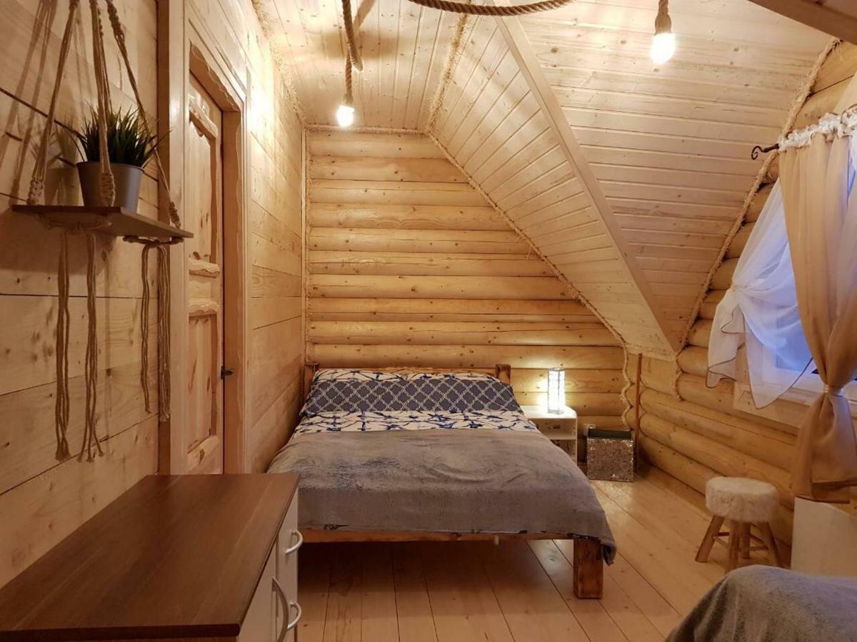 Behappy Woodhouse Villa Jastrzebia Gora Bagian luar foto