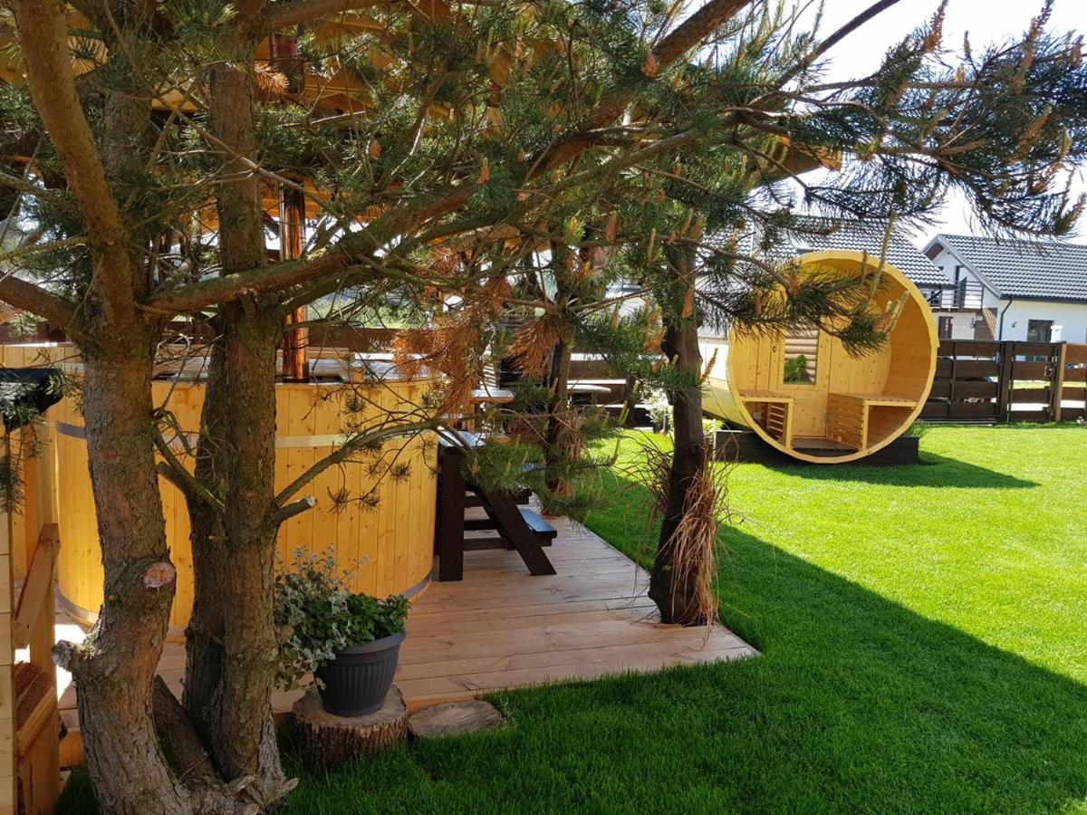 Behappy Woodhouse Villa Jastrzebia Gora Bagian luar foto